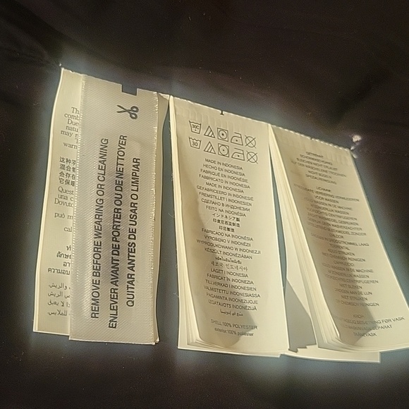 NWOT Michael Kors women's parka - Picture 9 of 10